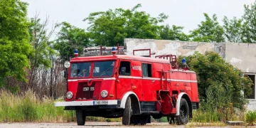 Zabytkowy Star A25P w obiektywie