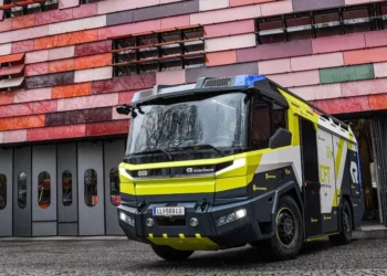 Testują elektryczny wóz strażacki. Cena zwala z nóg