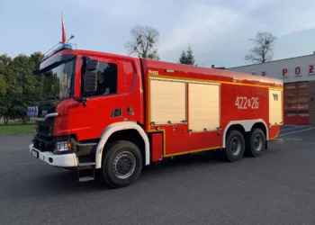 Ciężka Scania trafiła do JRG 2 Kędzierzyn-Koźle [FOTO]