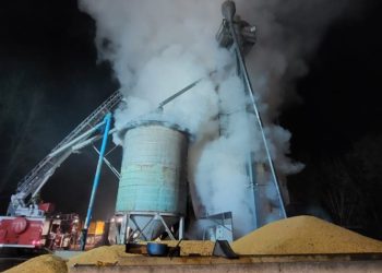 Pożar silosu w Dobromierzycach