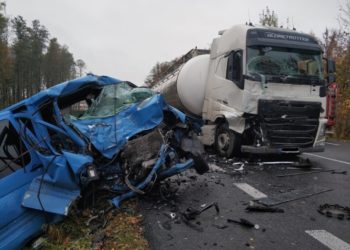 Wypadek na DK50 pod Sochaczewem. Nie żyją trzy osoby