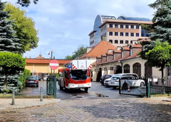 Nowa drabina JRG4 Warszawa już w podziale bojowym