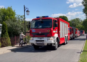 Wielka parada wozów strażackich w Ciechocinku