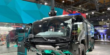 Elektryczna Pantera. Stoisko firmy Rosenbauer – INTERSCHUTZ 2022