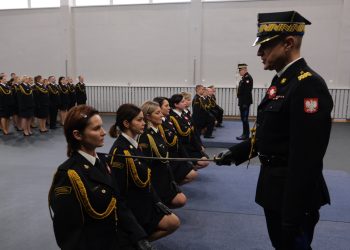 Awanse na pierwszy stopień oficerski. Uroczystość w SGSP