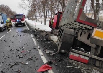 Tragedia pod Żarami. Nie żyją trzy osoby