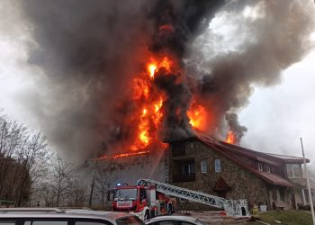 W Białymstoku płonie hala sportowa