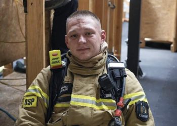 21-letni strażak walczy z nowotworem! Pomóż!