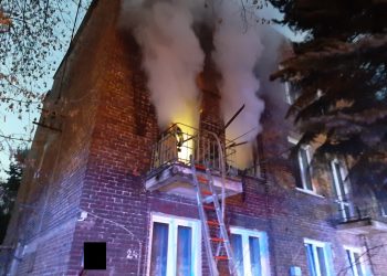 Warszawa: Pożar w kamienicy. Jedna osoba nie żyje