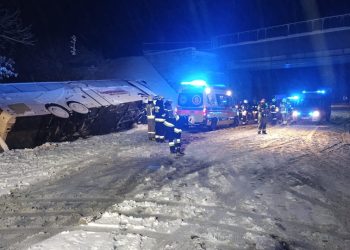 Wypadek autokaru na DK19 pod Lubartowem