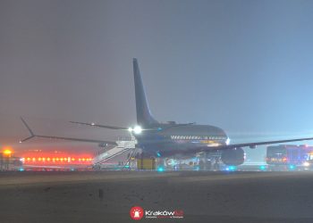 Awaryjne lądowanie Boeinga na lotnisku w Balicach