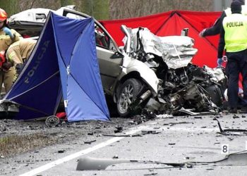 Tragedia na DK11. Nie żyją dwie osoby, w tym dziecko
