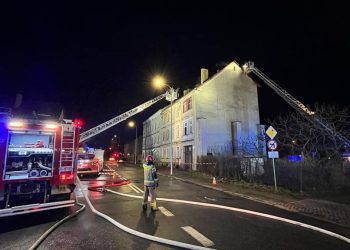 Legnica: Tragiczny pożar w kamienicy