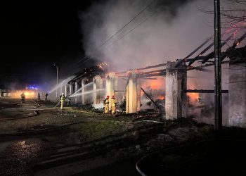 Pożar w Simoradzu. W akcji prawie 20 zastępów straży pożarnej