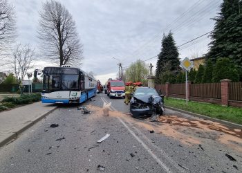 Wypadek w Czechowicach-Dziedzicach. Dwie osoby zostały poszkodowane