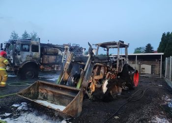 Pożar pojazdów w miejscowości Olchowo