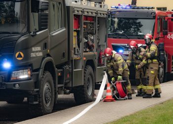 Żagań: Pożar w budynku koszarowym. Ćwiczenia w jednostce wojskowej