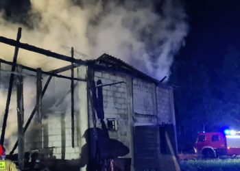 Nocny pożar stodoły w Michałowie