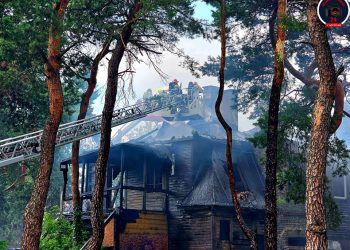Pożar drewnianego pustostanu w Józefowie