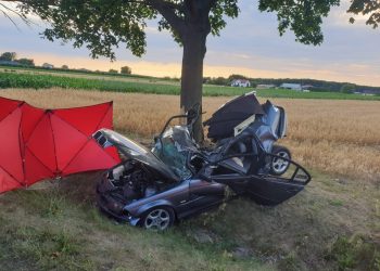 Wypadek w Wyskokach. Nie żyje dwóch mężczyzn