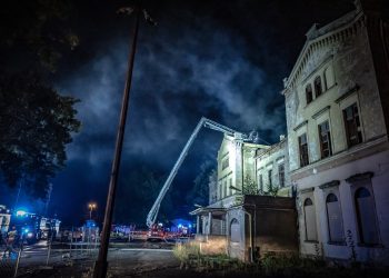 Pożar starego budynku dworca PKP w Głubczycach