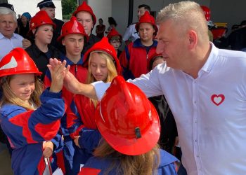 Wpadka europosła KO. 'Młodociane drużyny strażackie’