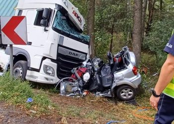 Wypadek koło Wyszkowa. Wezwano śmigłowce LPR