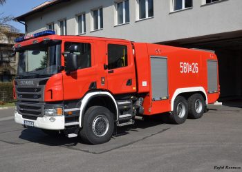 Ciężka gaśnicza Scania z PSP trafiła do OSP Gotartowice [WIDEO]
