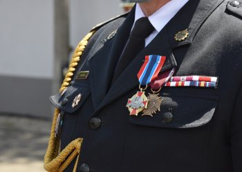 Komenda Główna PSP zamawia tysiące odznaczeń resortowych