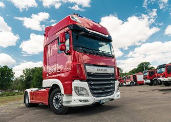 Nowy ciągnik siodłowy Akademii Pożarniczej