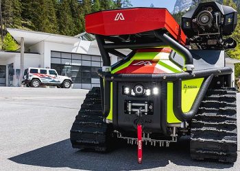 Robot taktyczny Magirus Wolf R1