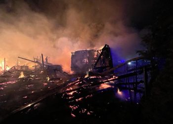 Nocny pożar kilkudziesięciu domków w Sarbinowie
