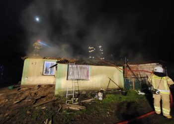 Pożar poddasza budynku mieszkalnego w Mirczu