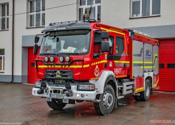 Druhowie z OSP Przygłów zyskali nowy wóz