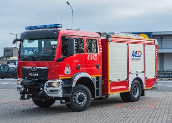 Państwowa Straż Pożarna odbiera nowe wozy. Sprawdź, gdzie trafią!
