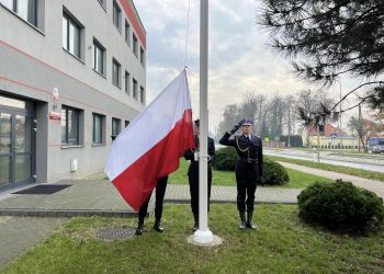 Święto Niepodległości. Uroczyste zmiany służby w PSP
