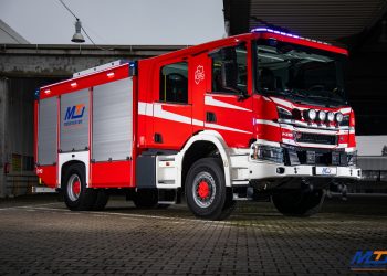 Pierwsza Scania od MT w polskiej straży pożarnej