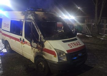 Pożar strażackiego busa w Pionkach