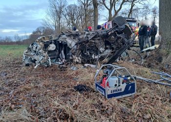 Wypadek pod Nową Wsią Lubińską. Wezwano śmigłowiec LPR