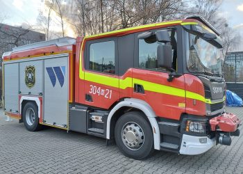 Nowe średnie Scanie warszawskiej straży pożarnej