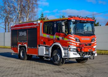 Nowa Scania z OSP Zbuczyn robi wrażenie. Zobacz zdjęcia!