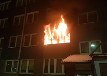 Pożar mieszkania w Polkowicach. Jedna osoba w ciężkim stanie