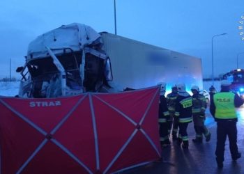 Wypadek na autostradzie A1. Nie żyje jeden z kierowców