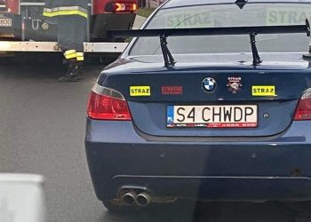Obraźliwe hasło i napisy ‘STRAŻ’ na BMW. 'Dostał ultimatum’