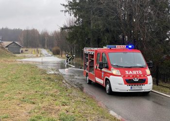 Ulewy i silny wiatr. Ponad tysiąc interwencji strażaków