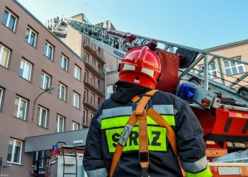 KW PSP w Lublinie zamawia 40-metrową drabinę