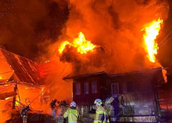 Duży pożar domu w Suchem na Podhalu