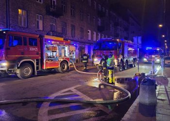 Warszawa. Pożar kamienicy przy ulicy Brzeskiej
