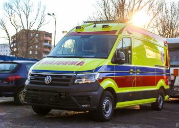 Nowe ambulanse dla polskiej policji za ponad 16 mln zł
