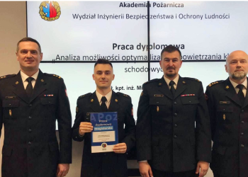 Pierwsza obrona pracy dyplomowej w Akademii Pożarniczej